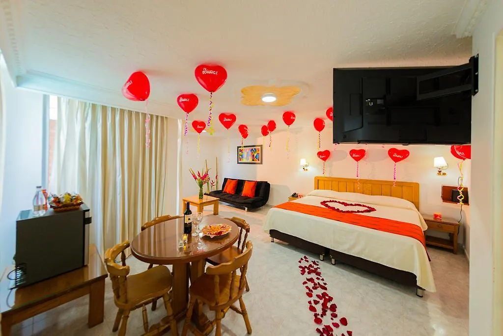 ***  Hotel La Luna Santiago de Cali Colombia